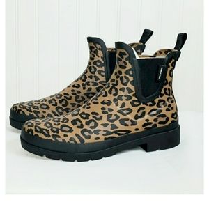 animal print tretorn